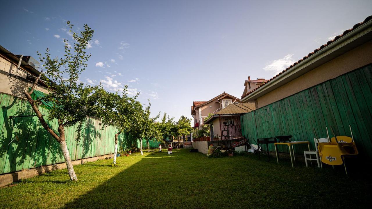 Casa Damian Hotel Două Mai Buitenkant foto