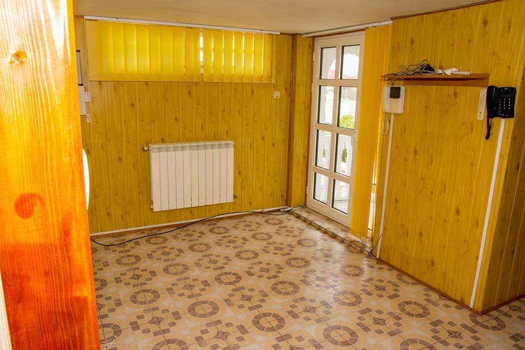 Casa Damian Hotel Două Mai Buitenkant foto